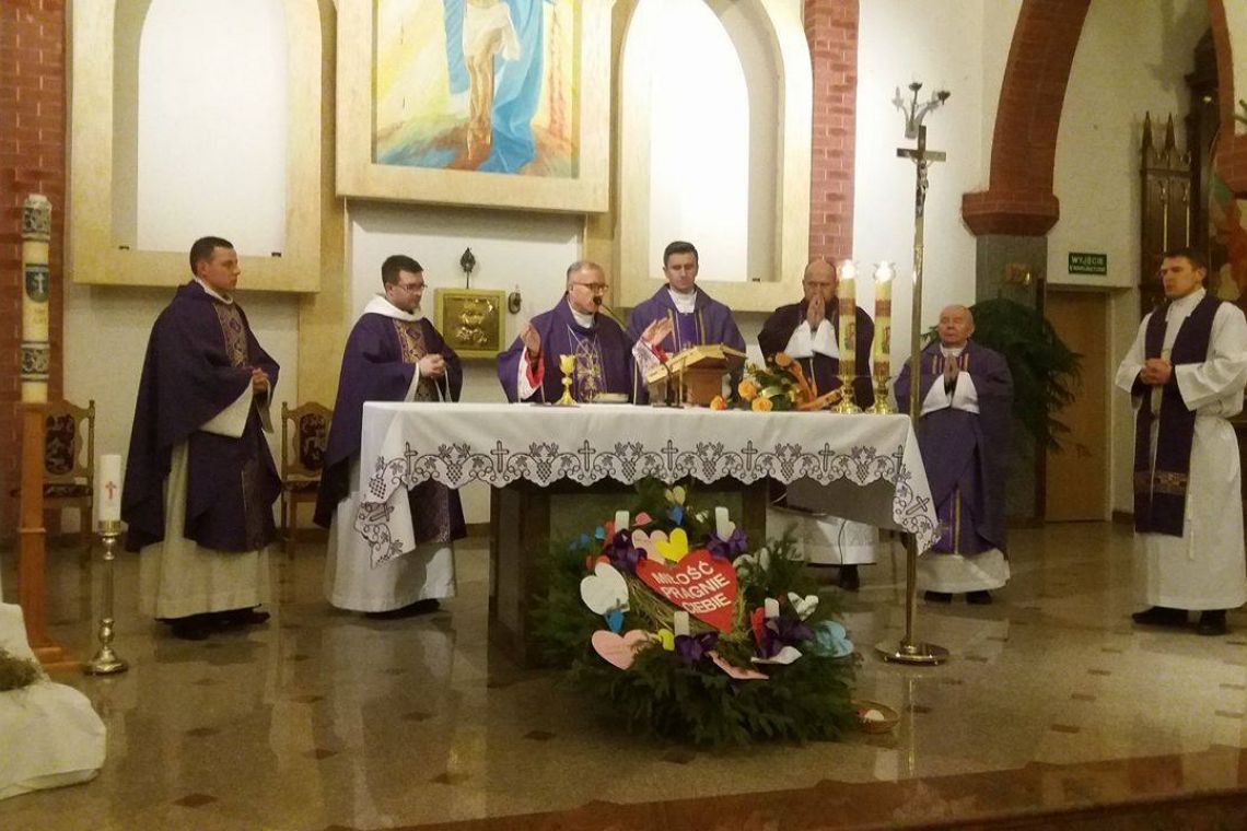 Inauguracja pierwszych wspólnot w diecezji łomżyńskiej